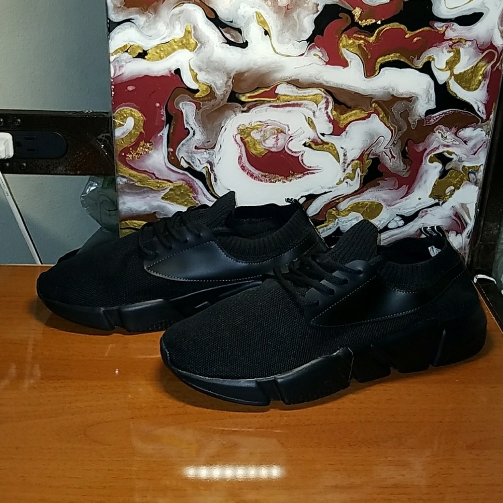 Mens "Detroit" Lightweight Athletic Shoe